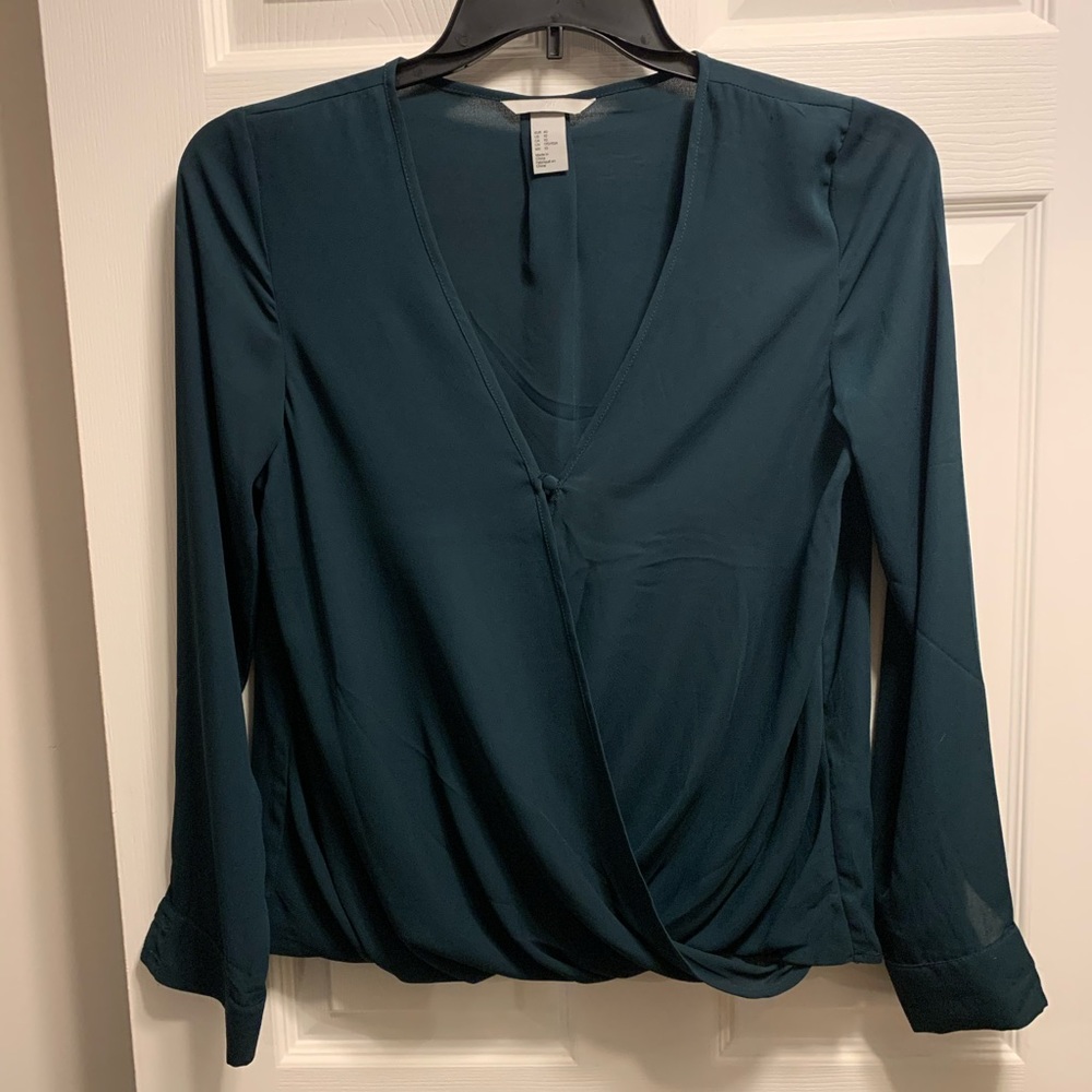 Green H&M blouse. L. Never worn.